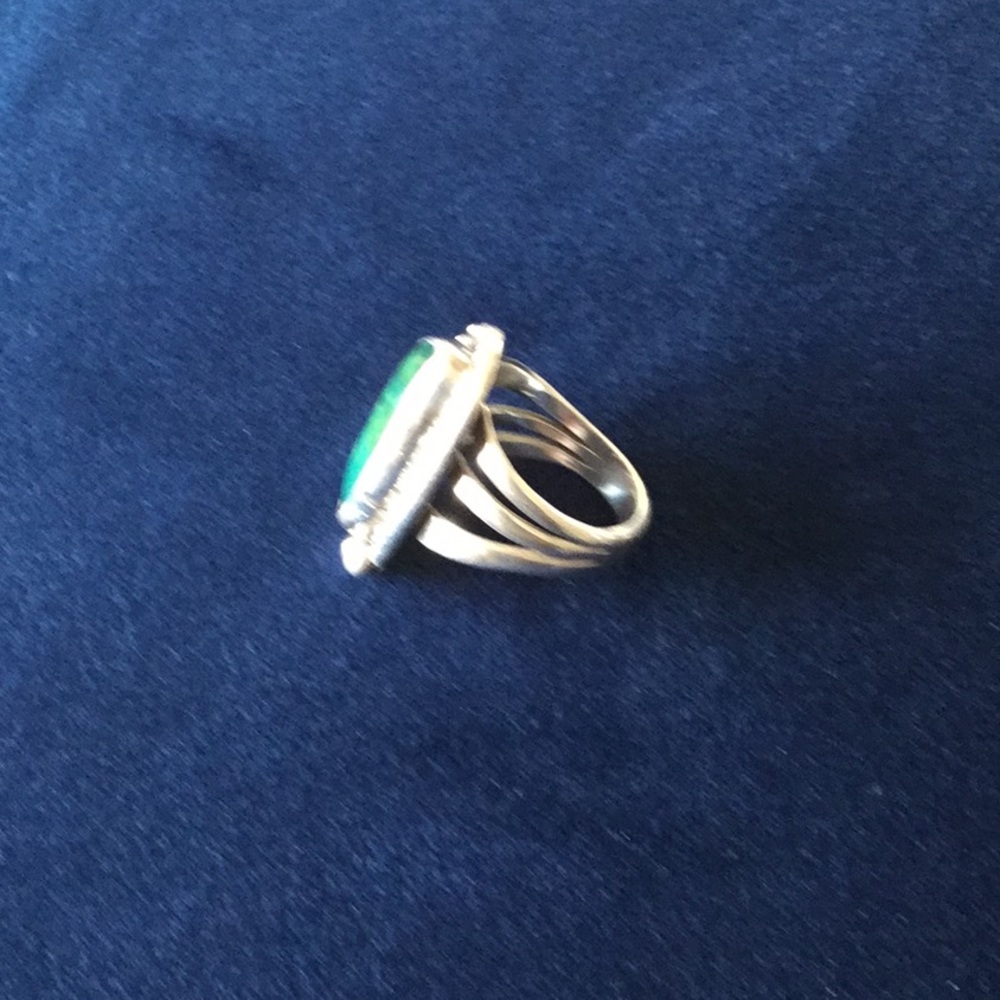 Vintage Navajo Chrysocolla Ring - Picture 6 of 7